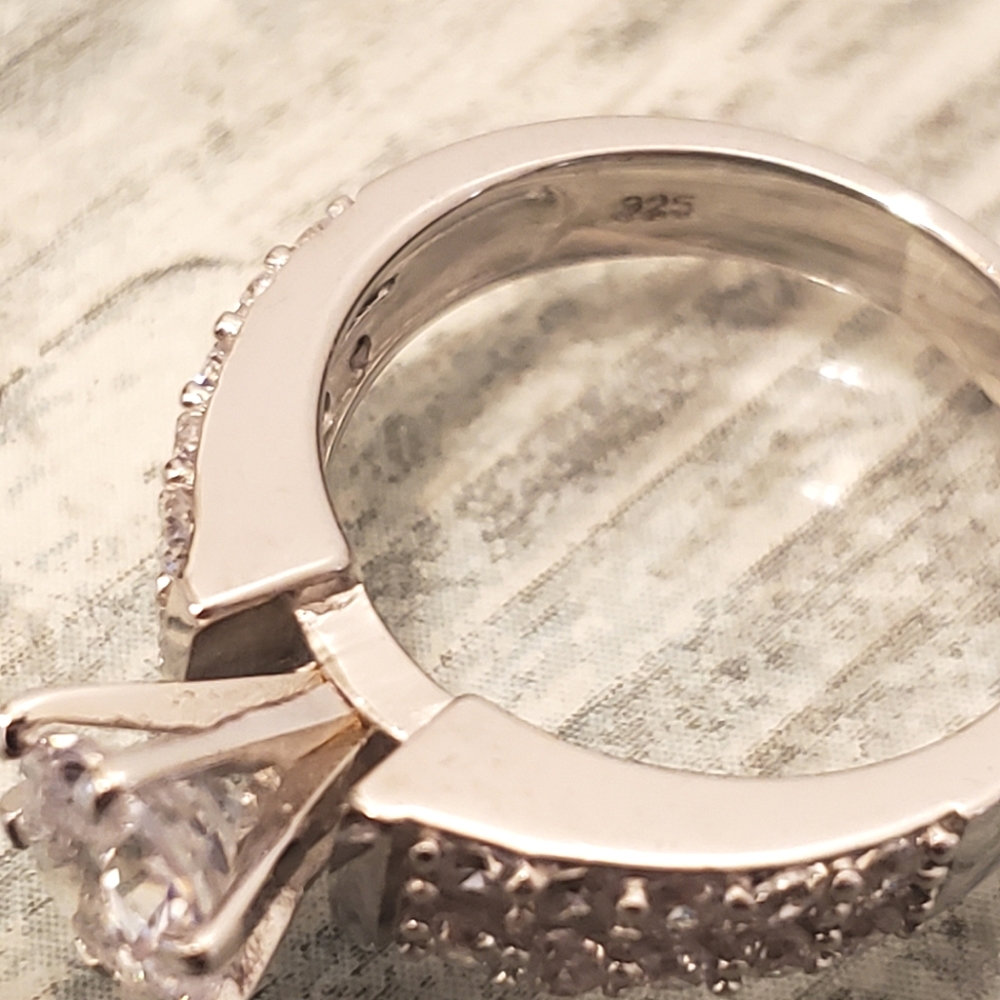 Sterling silver engagement ring size 6 set - Picture 2 of 2